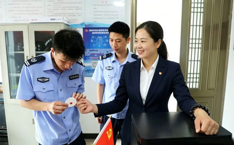 RFID高頻讀寫器應用于公安生物血樣采集卡管理